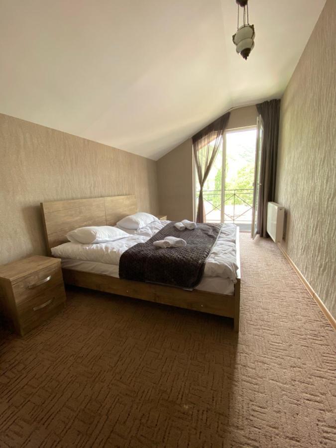 Uptown Boutique Kazbegi Hotel Exterior foto