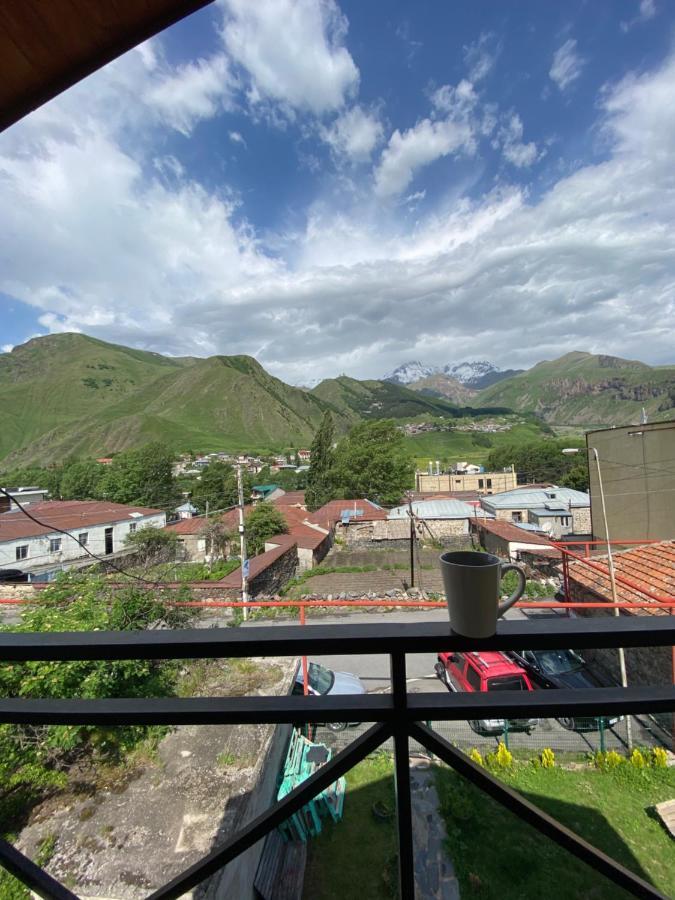 Uptown Boutique Kazbegi Hotel Exterior foto