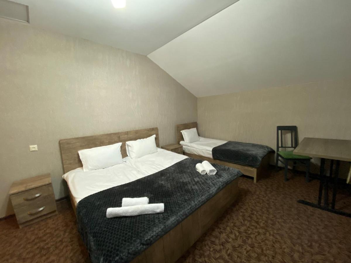 Uptown Boutique Kazbegi Hotel Exterior foto
