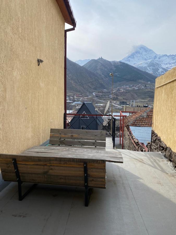 Uptown Boutique Kazbegi Hotel Exterior foto