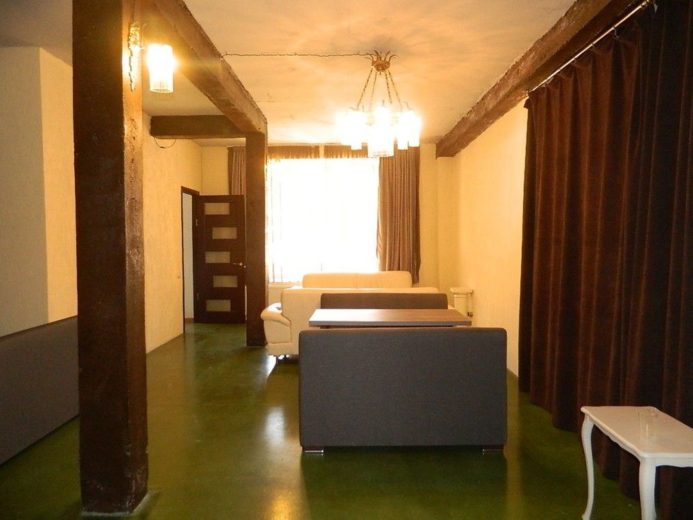 Uptown Boutique Kazbegi Hotel Exterior foto